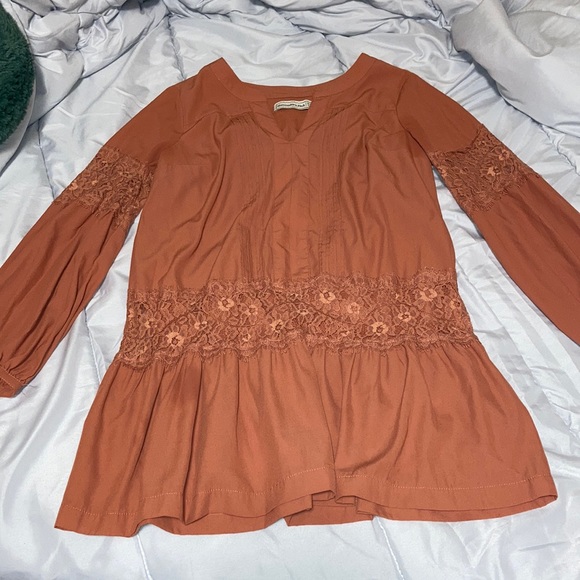 Dark peach Abercrombie & Fitch blouse with lace detailing size xs - Picture 1 of 6